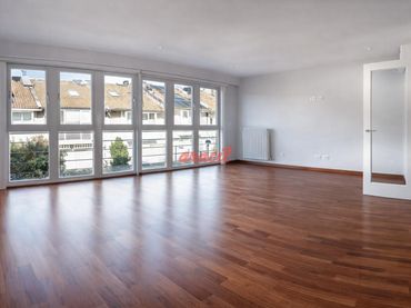 Reihenhaus mit Pool zum Verkauf in Couto
