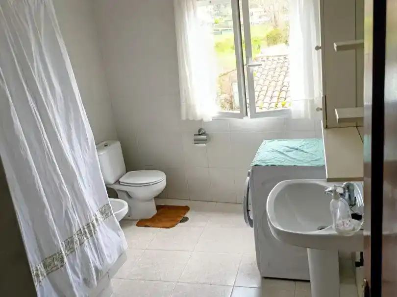 Baño de Piso de alquiler en Boiro, A Coruña