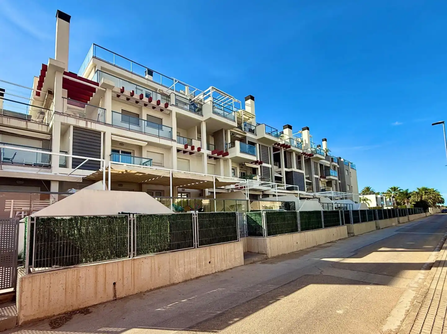 Apartment mit Pool zum Verkauf in Las Marinas / Les Marines, imagen 4