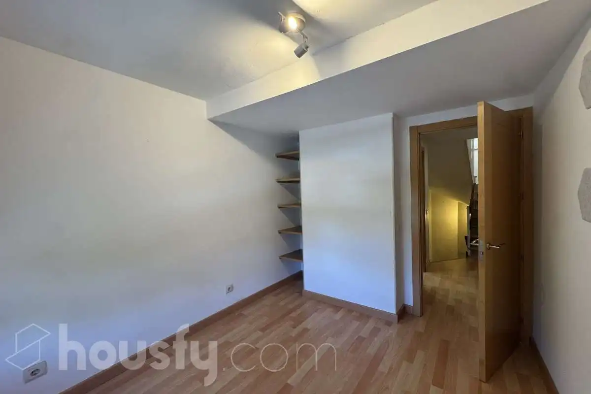 Flat for rent in Avenida de Madrid, Santa Bárbara - La Zaporra