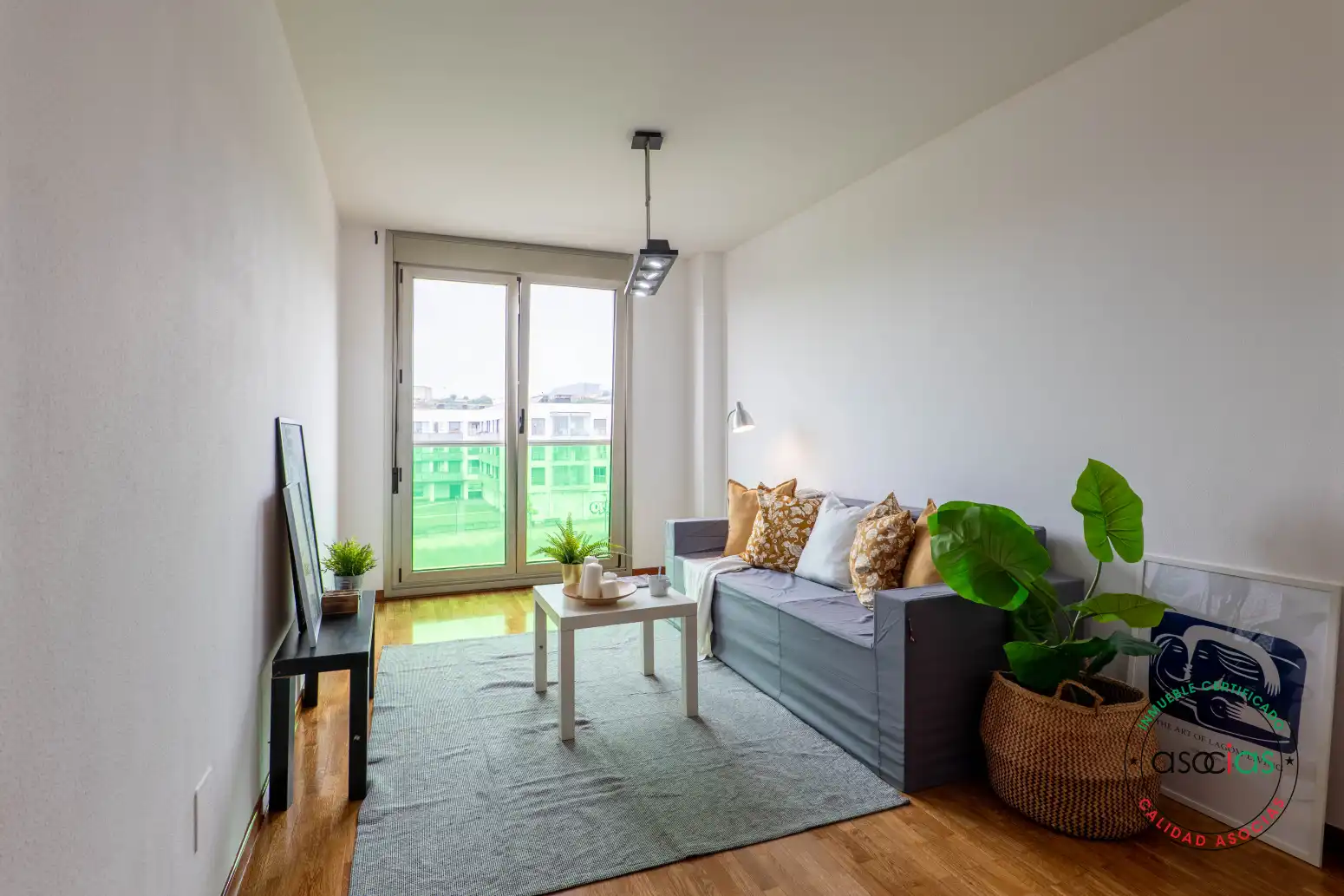 Living room of Flat for sale in Gijón   with Heating, Parquet flooring and Storage room