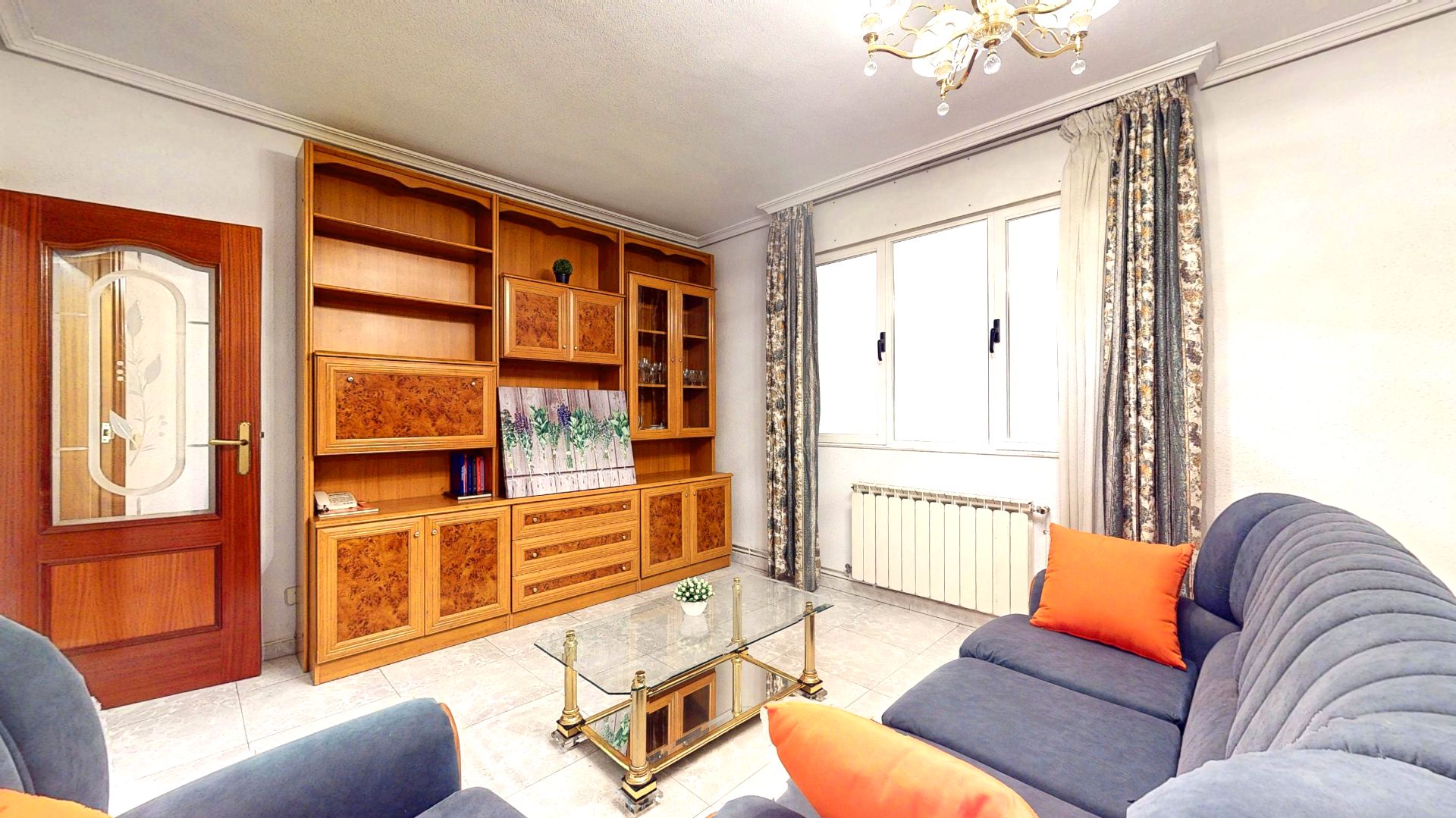 Living room of Flat for sale in  Madrid Capital  with Air Conditioner and Heating