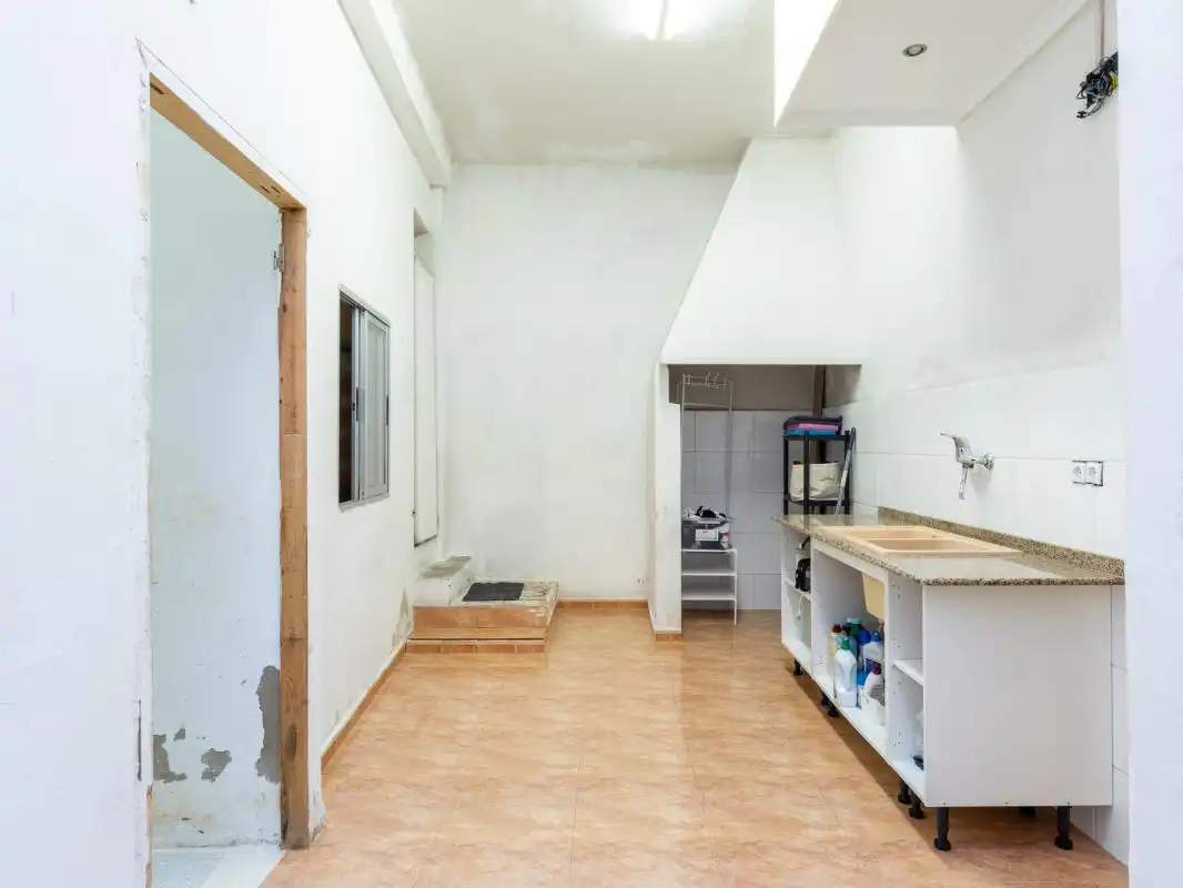 Einfamilien-Reihenhaus zum Verkauf in C. Málaga, Catarroja