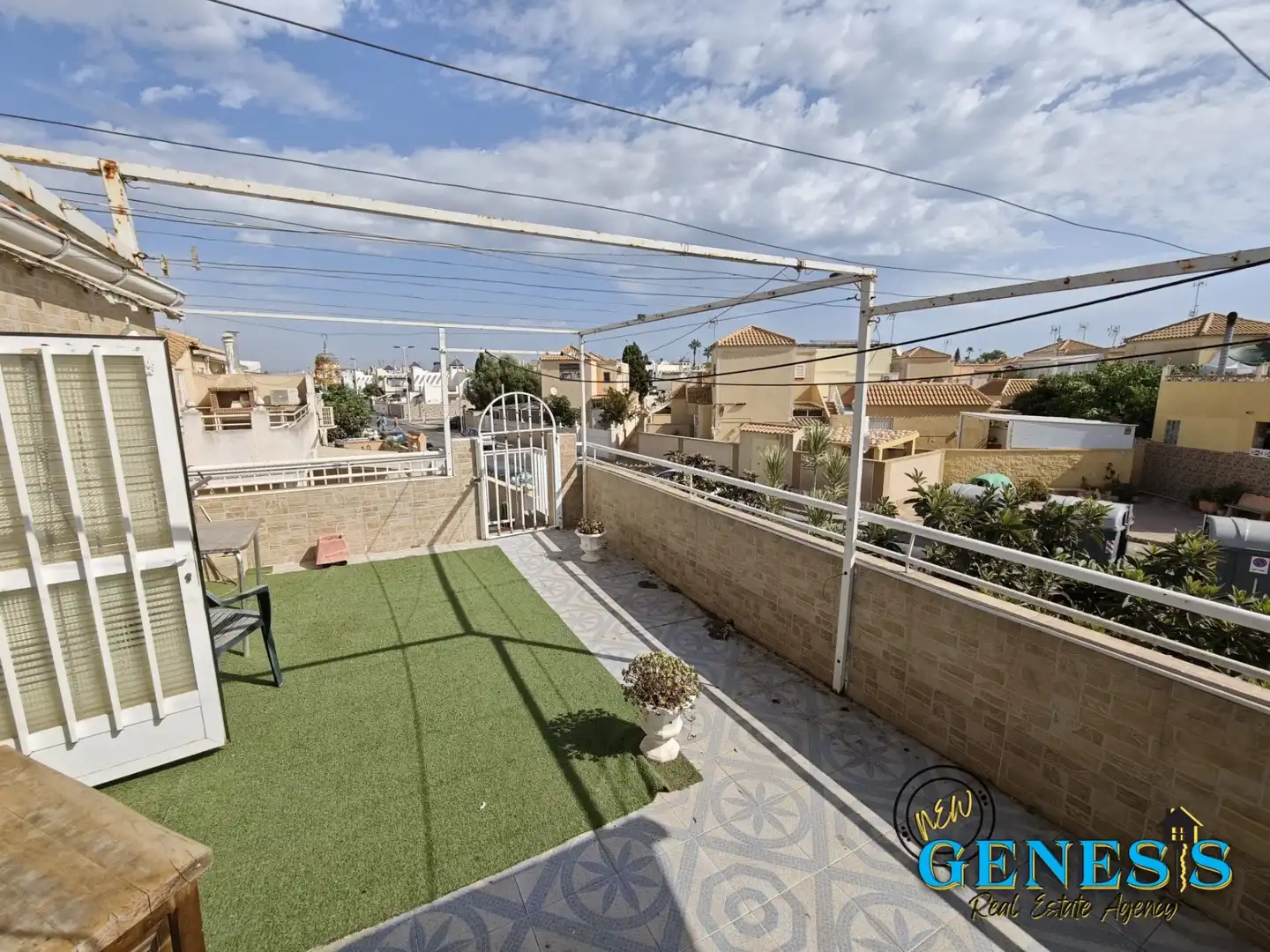 Jardí de Casa adosada en venda en Torrevieja amb Aire condicionat, Jardí privat i Terrassa