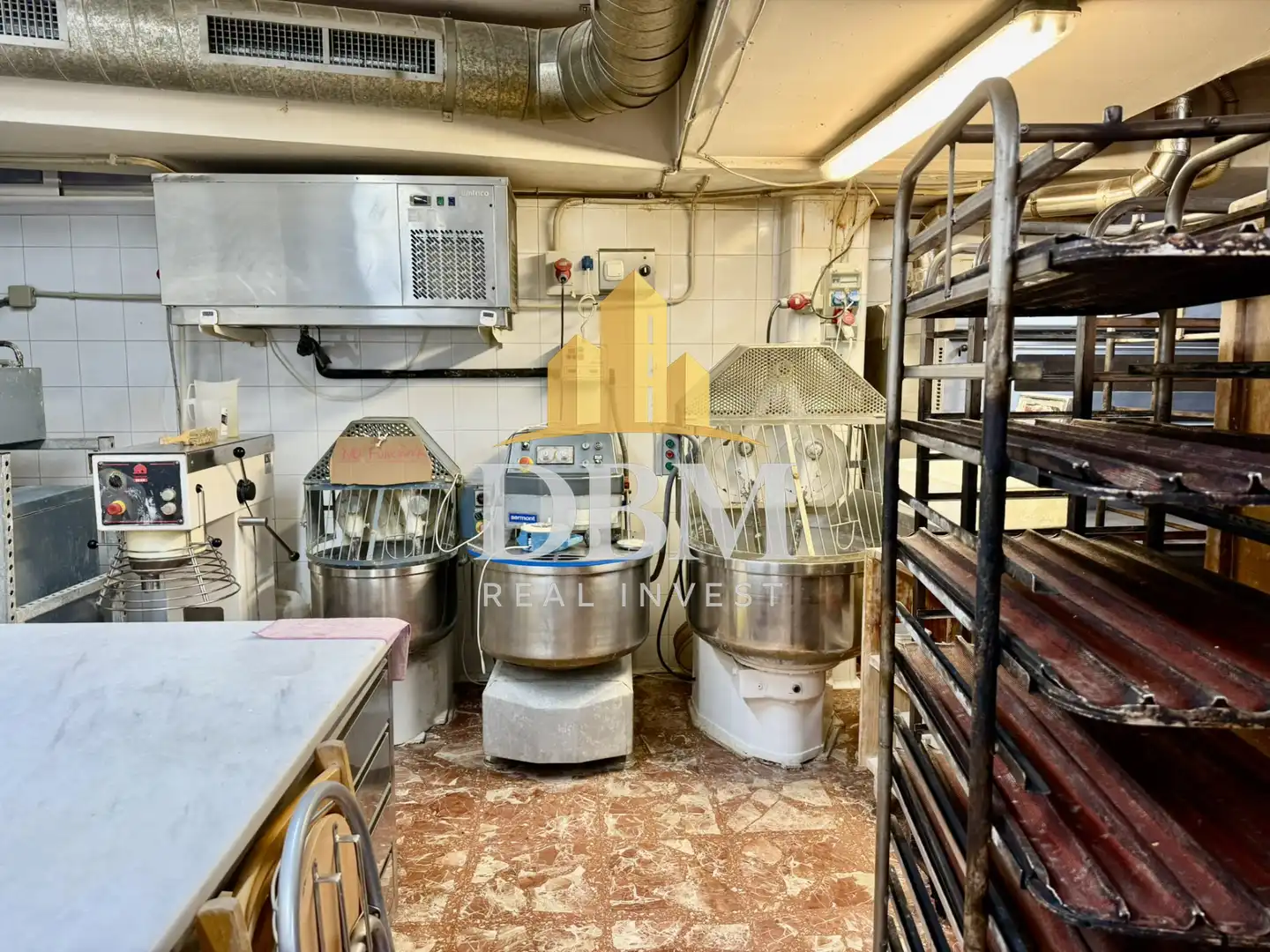 Business premises for transfer in Eixample, imagen 38