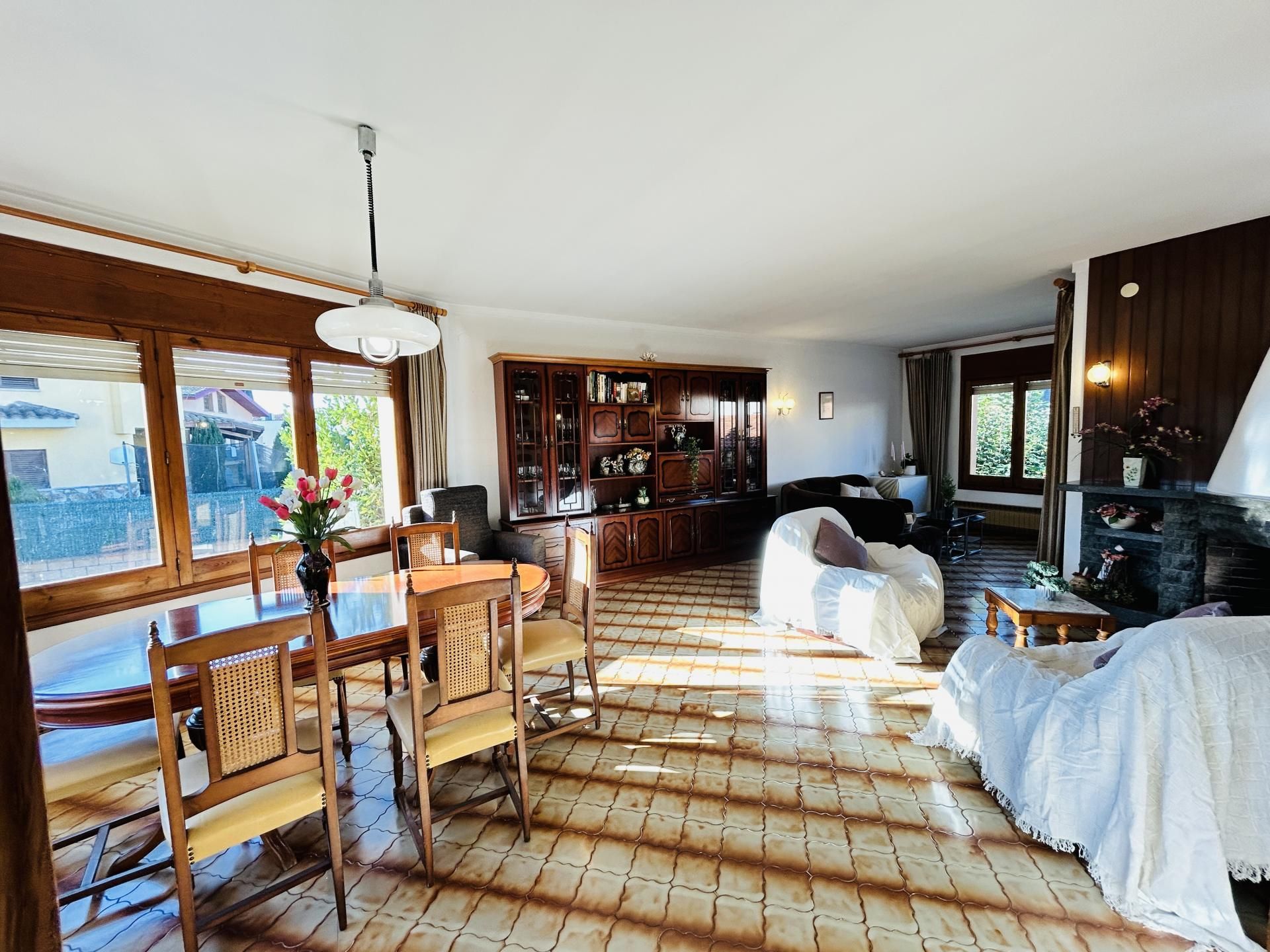 Sala d'estar de Casa o xalet en venda en Folgueroles amb Calefacció i Jardí privat