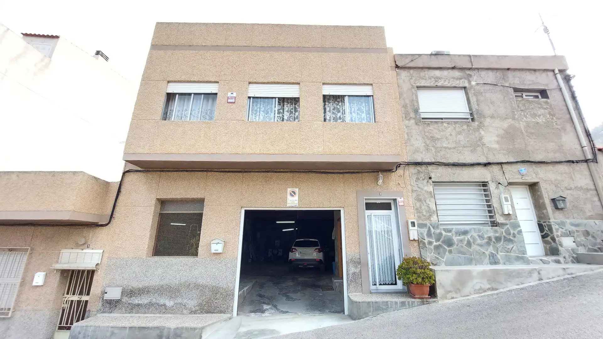 Vista exterior de Casa adosada en venta en Murcia con Terraza, Amueblado y Alarma