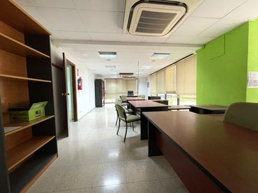 Büro mit Aufzug zum Verkauf in Centro Urbano