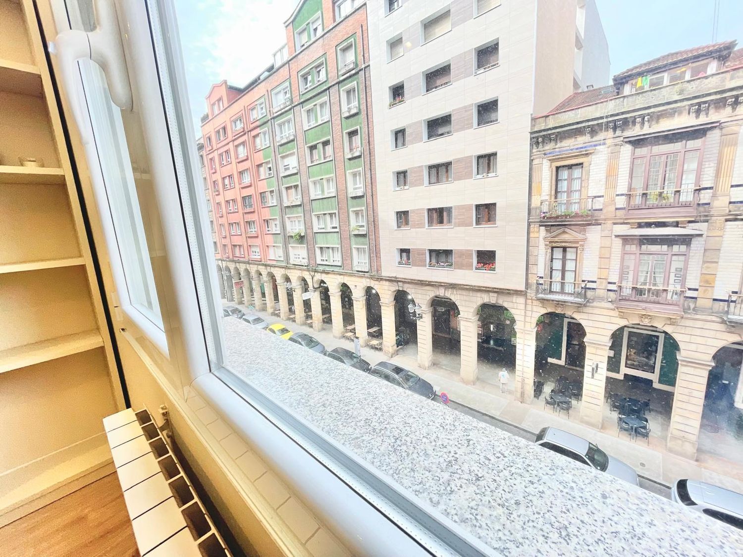 Vista exterior de Pis de lloguer en Gijón  amb Calefacció i Piscina