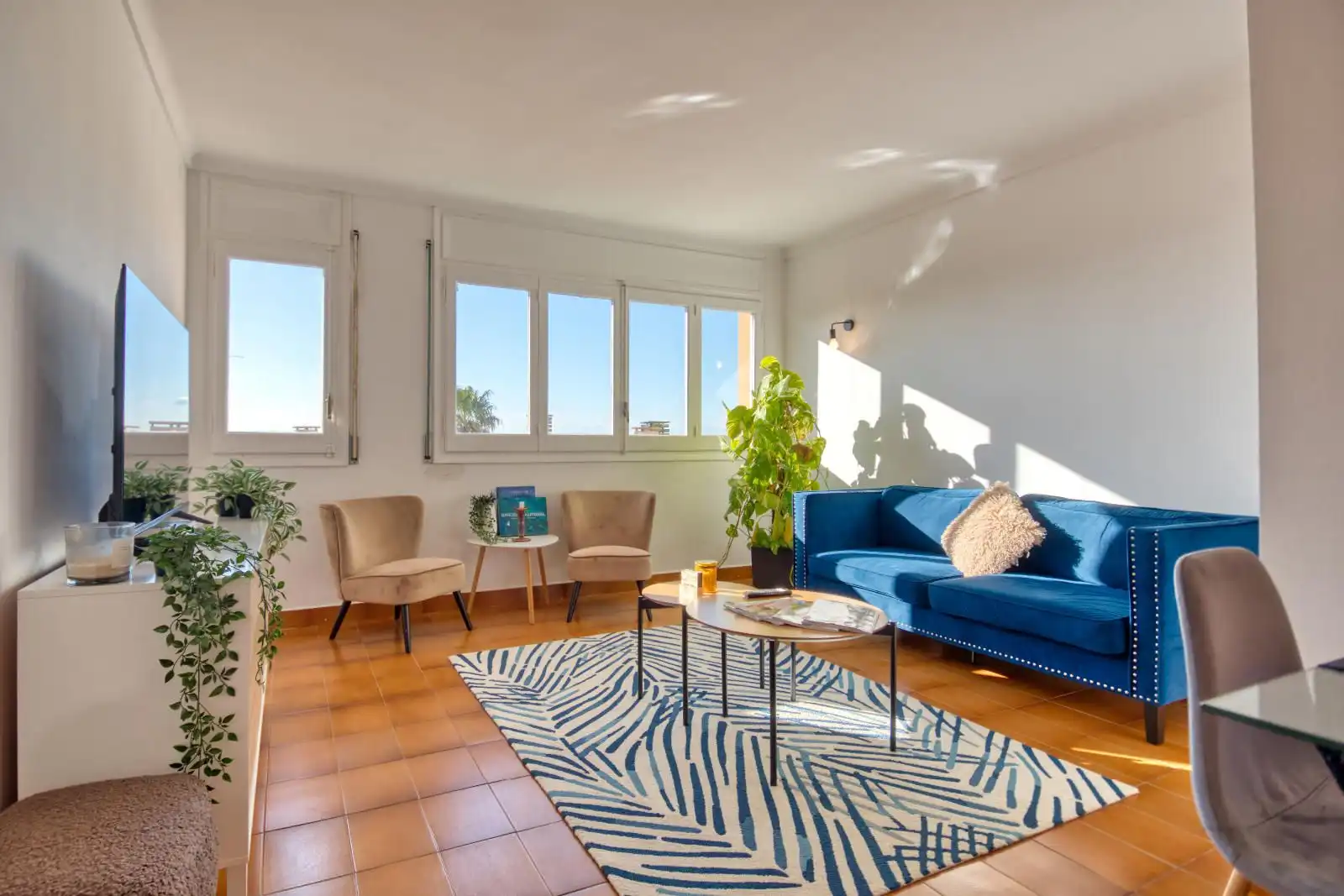 Wohnzimmer von Dachboden zum Verkauf in Begur