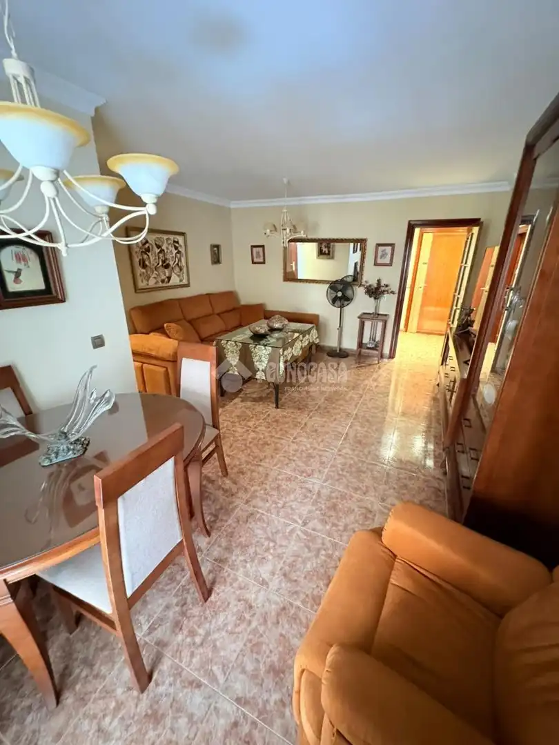 Flat with lift for sale in Carretera de Cádiz, imagen 6