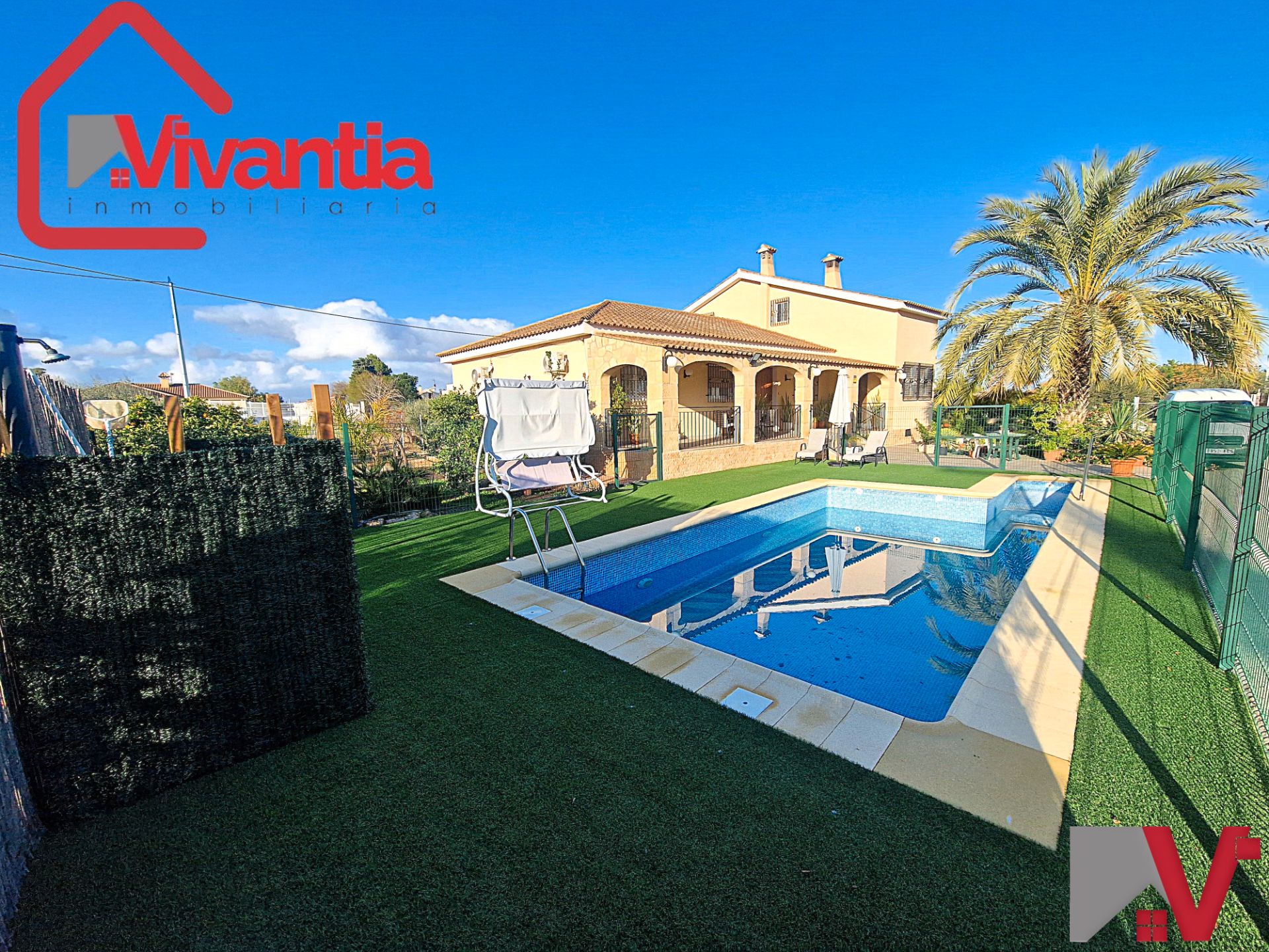 Swimming pool of House or chalet for sale in Lorca  with Air Conditioner, Heating and Private garden