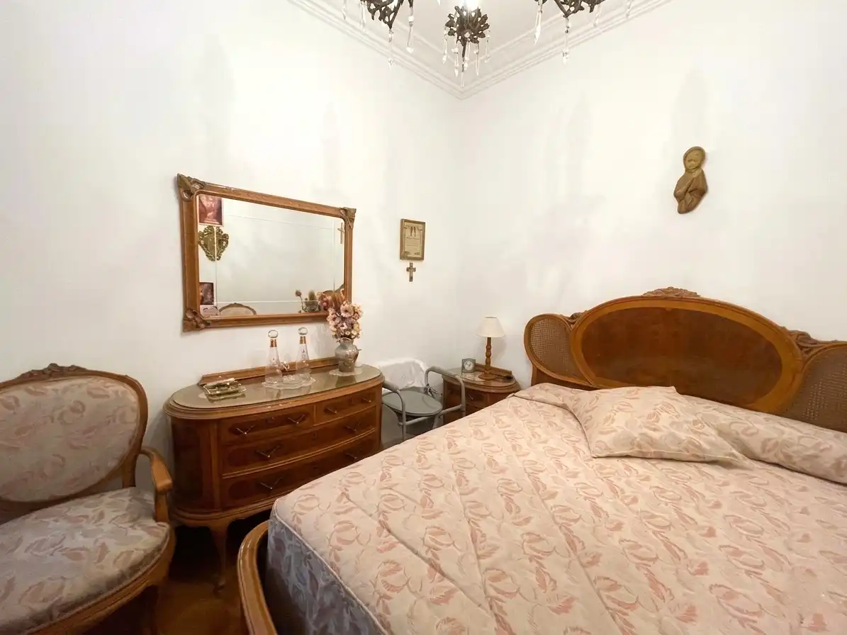 Habitación de Piso en venta en Valencia con Amueblado