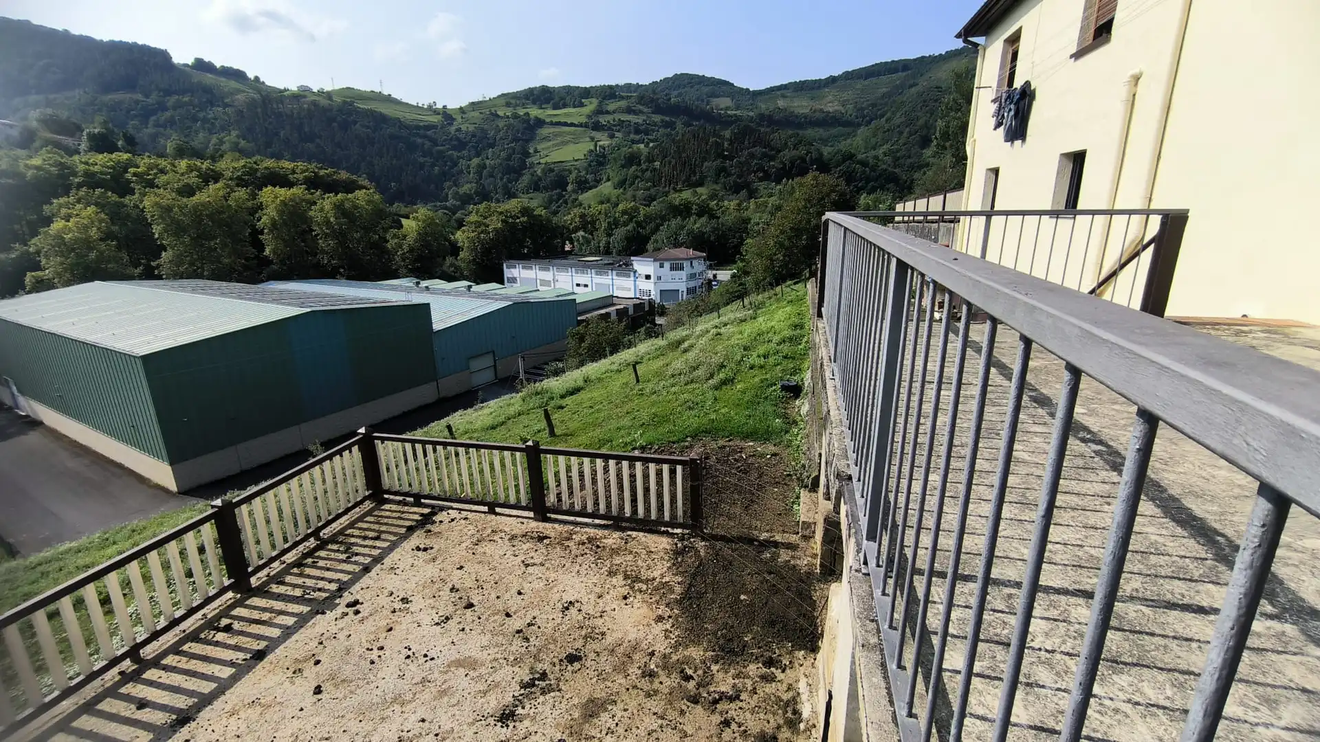 Finca rústica en venta en Aizarnazabal con Calefacción, Terraza y Amueblado