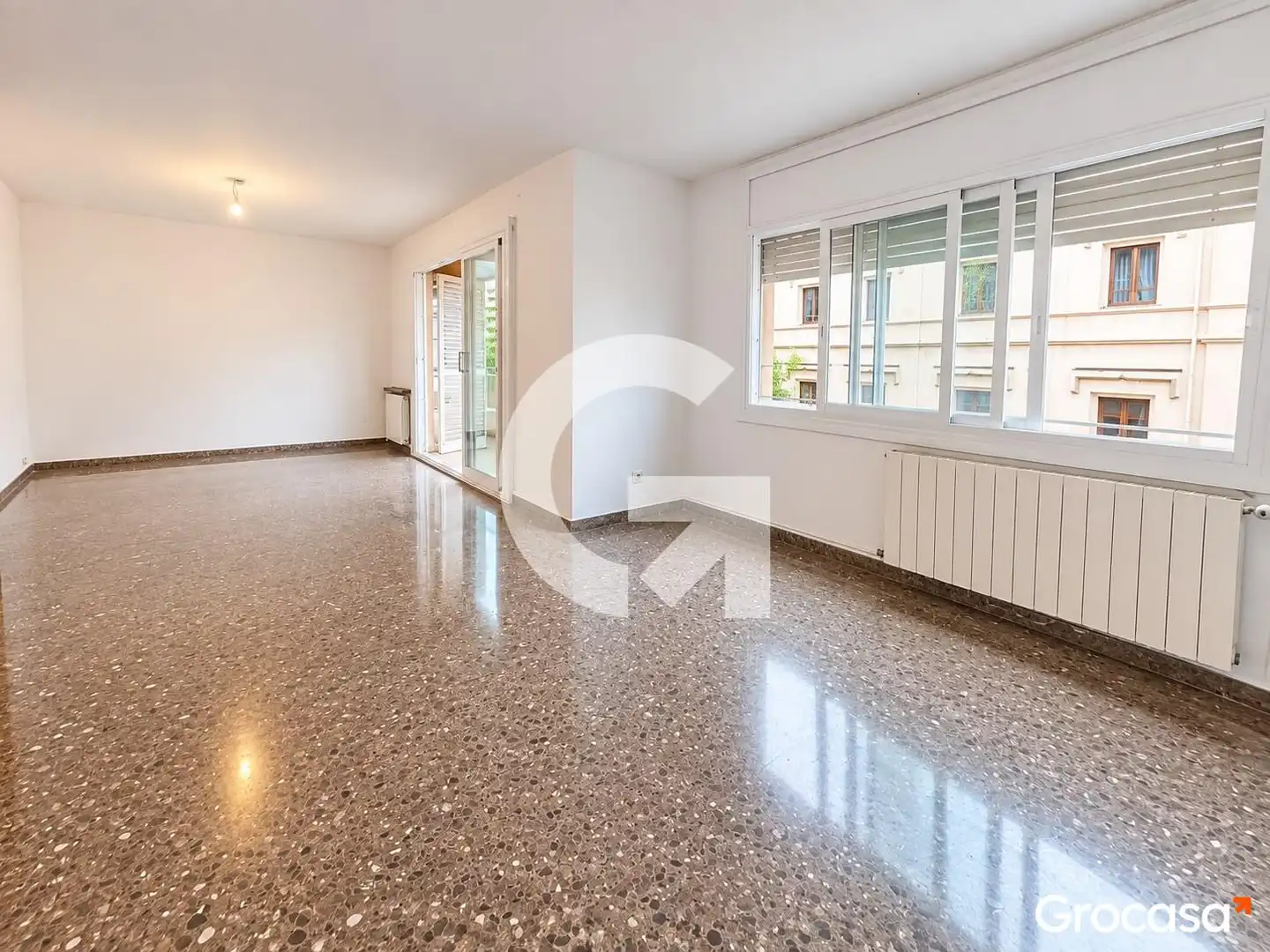 Piso con terraza en venta en RB SALVADOR SAMA, imagen 3