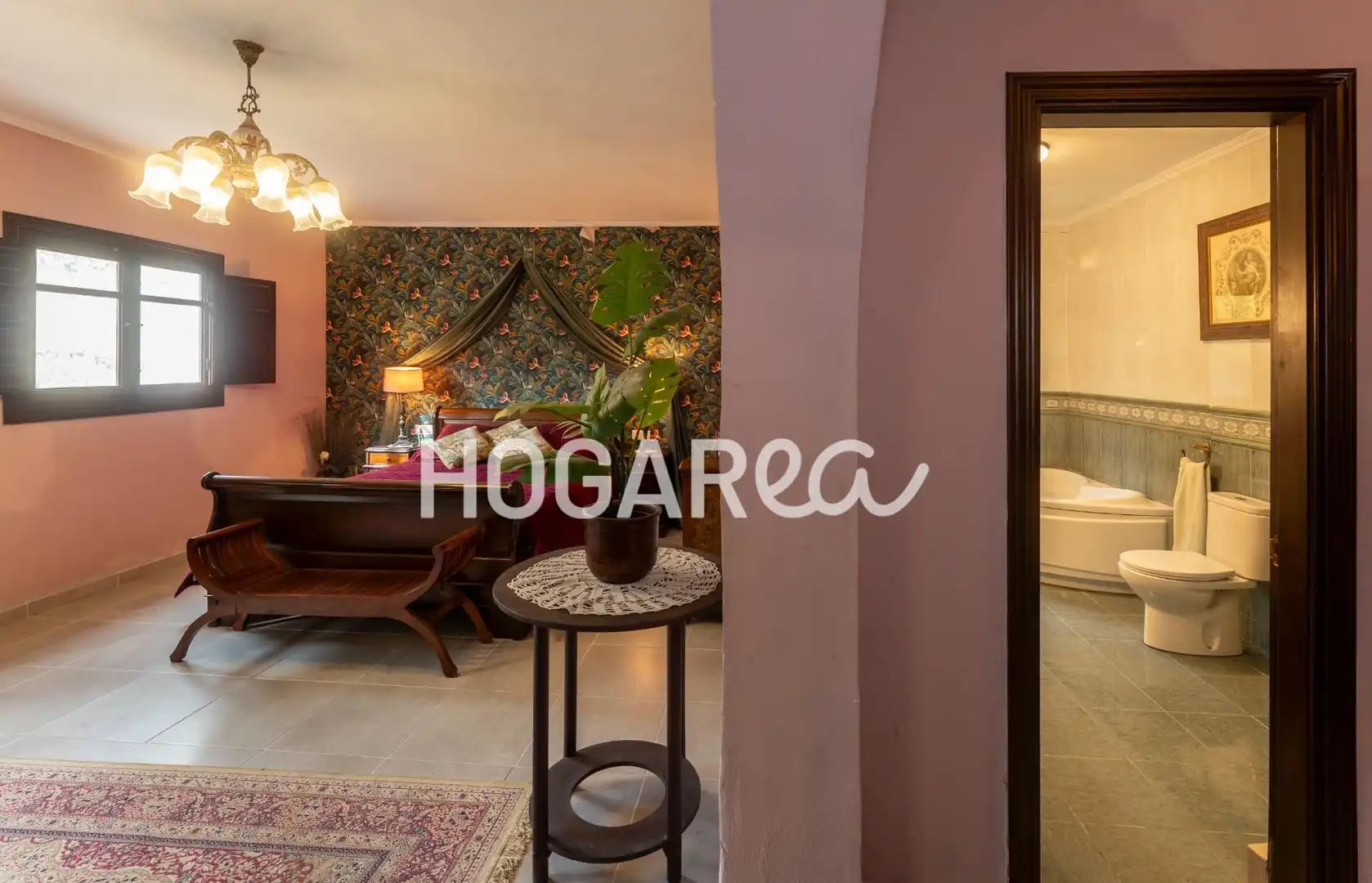 Habitación de Finca rústica en venta en Alcaucín con Jardín privado, Terraza y Piscina