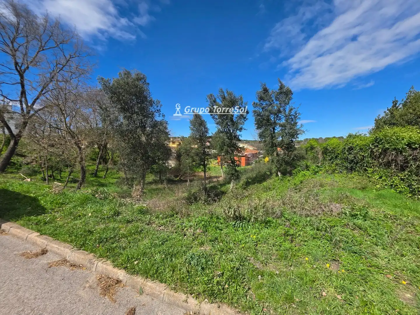 Terreno residencial en venta en Serrallomga, imagen 2