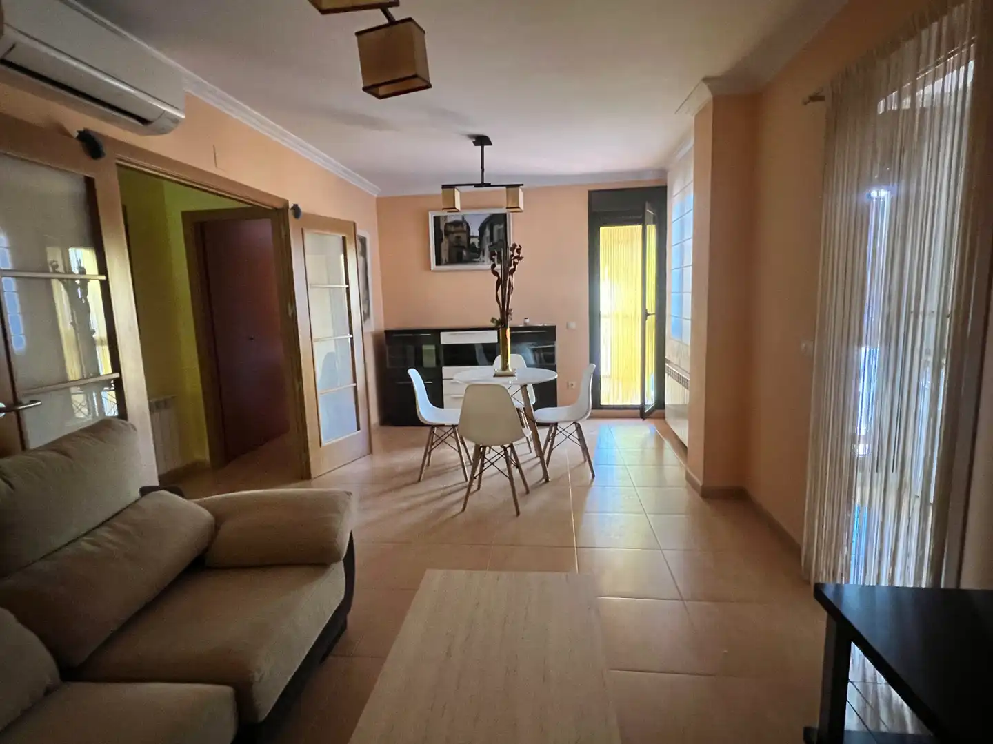 Sala de estar de Apartamento en venta en Alcázar de San Juan con Aire acondicionado, Calefacción y Terraza