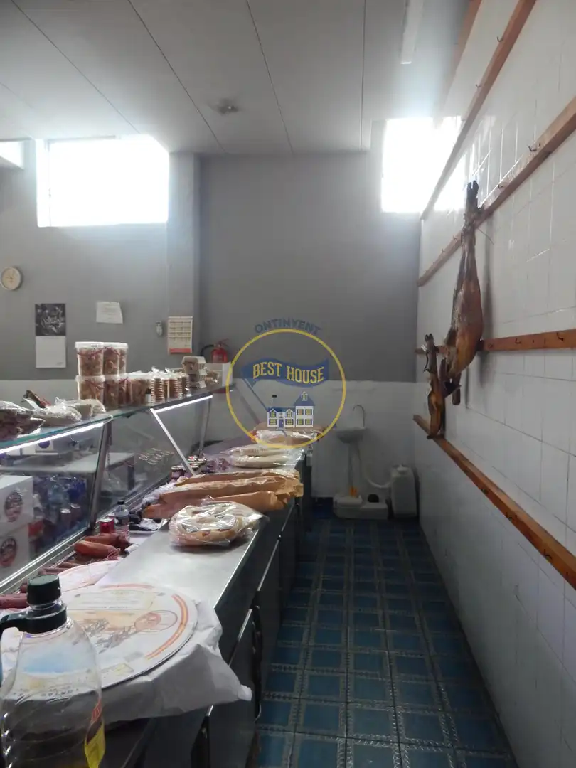 Business premises for sale in Sant Josep - Zona Hospital, imagen 17