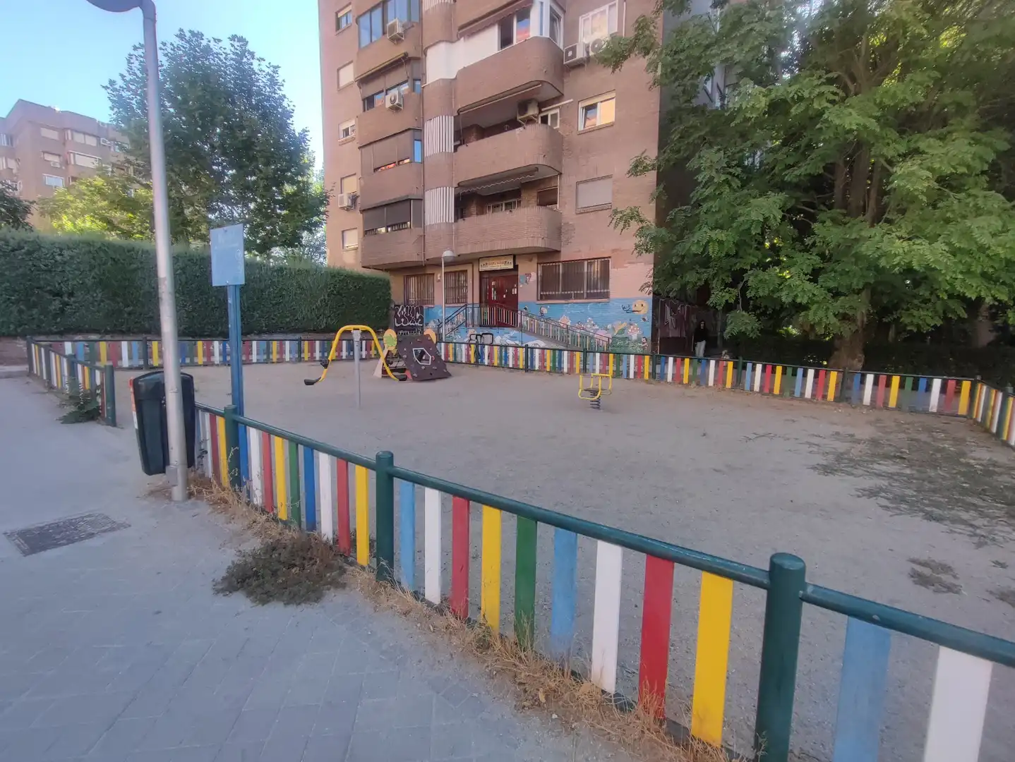 Parking de Piso en venta en Madrid con Aire acondicionado, Calefacción y Jardín privado