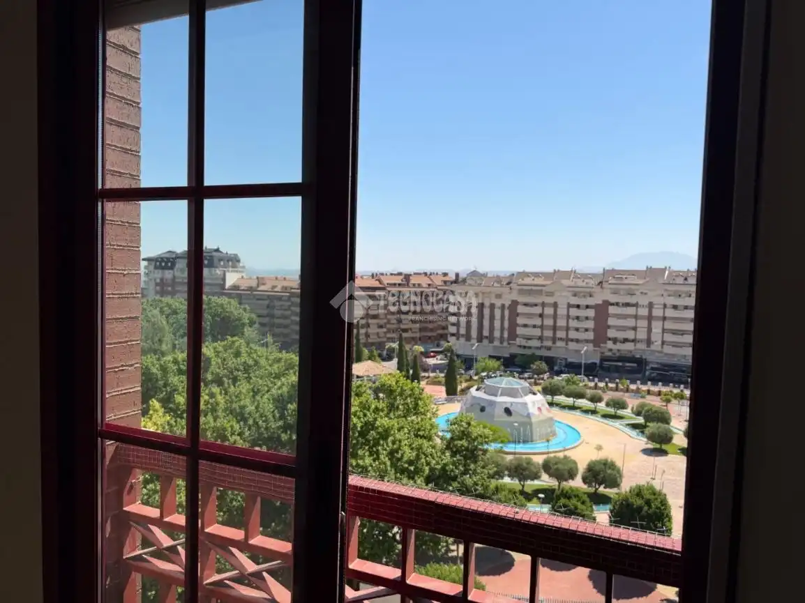 Außenansicht von Wohnung zum Verkauf in Jaén mit Terrasse