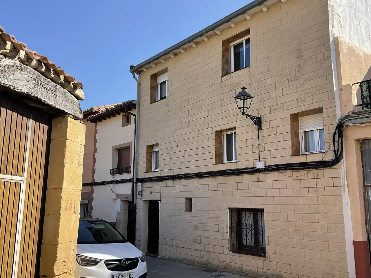 Vista exterior de Casa o chalet en venta en Bañares con Calefacción, Trastero y Amueblado