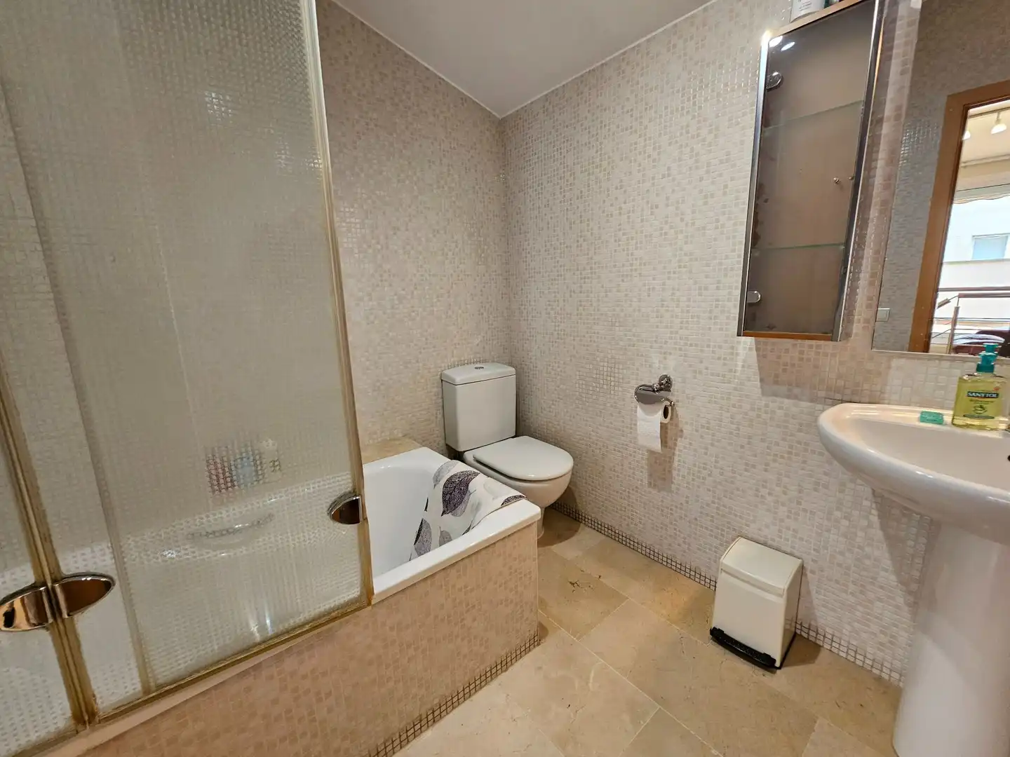 Bathroom of Duplexes for sale in Terrassa  with Air Conditioner, Heating and Storage room