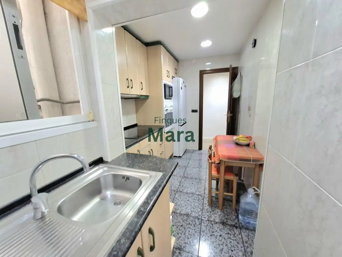 Kitchen of Flat for sale in Sant Boi de Llobregat  with Air Conditioner, Heating and Parquet flooring