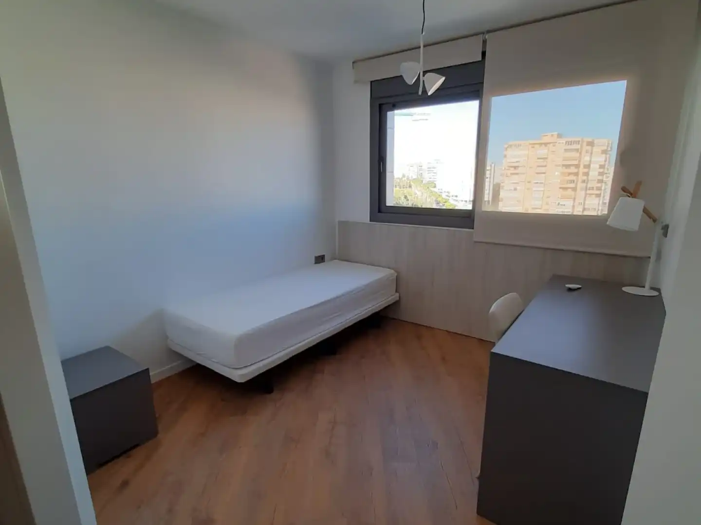 Bedroom of Attic for rent in Alicante / Alacant  with Air Conditioner, Heating and Terrace
