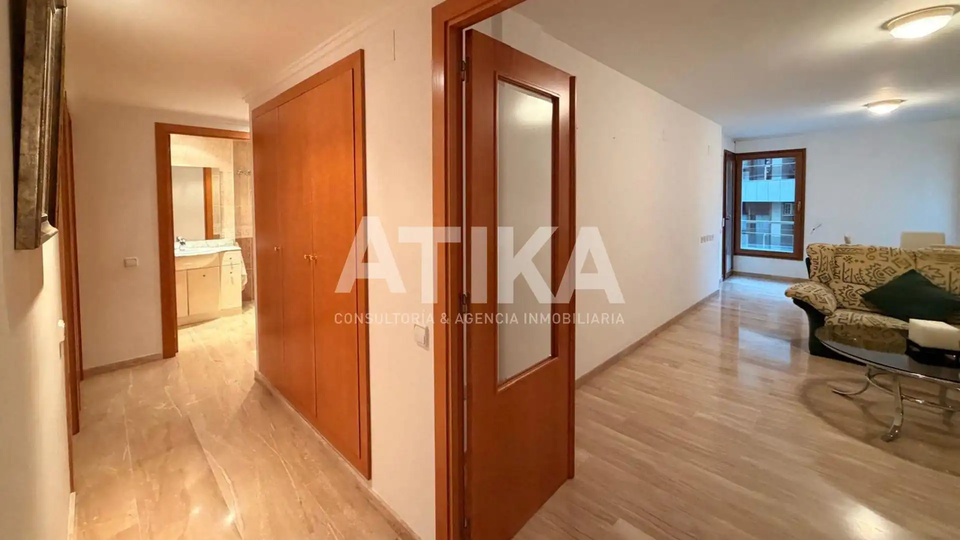 Flat for sale in Ontinyent  with Air Conditioner, Heating and Storage room