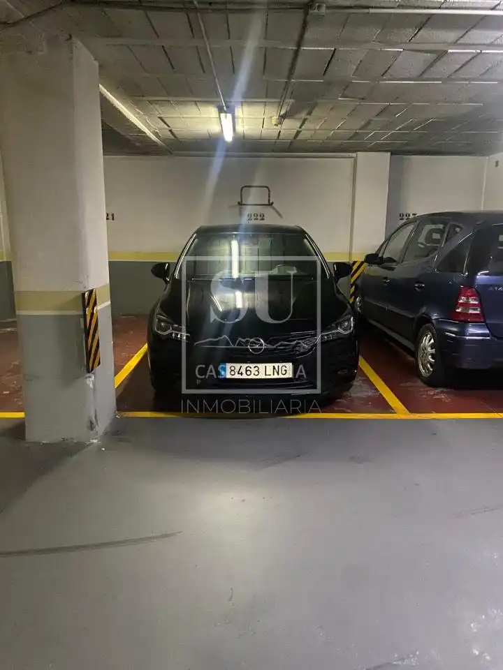 Parking of Flat for rent in Vigo   with Heating and Parquet flooring