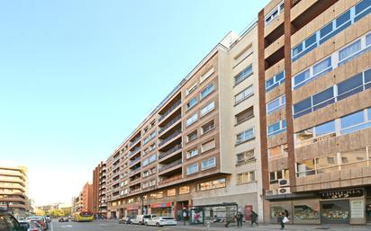 Vista exterior de Pis en venda en  Zaragoza Capital amb Calefacció, Terrassa i Traster