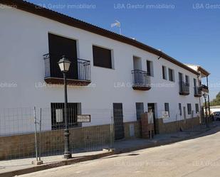 Vista exterior de Pis en venda en Baños de la Encina