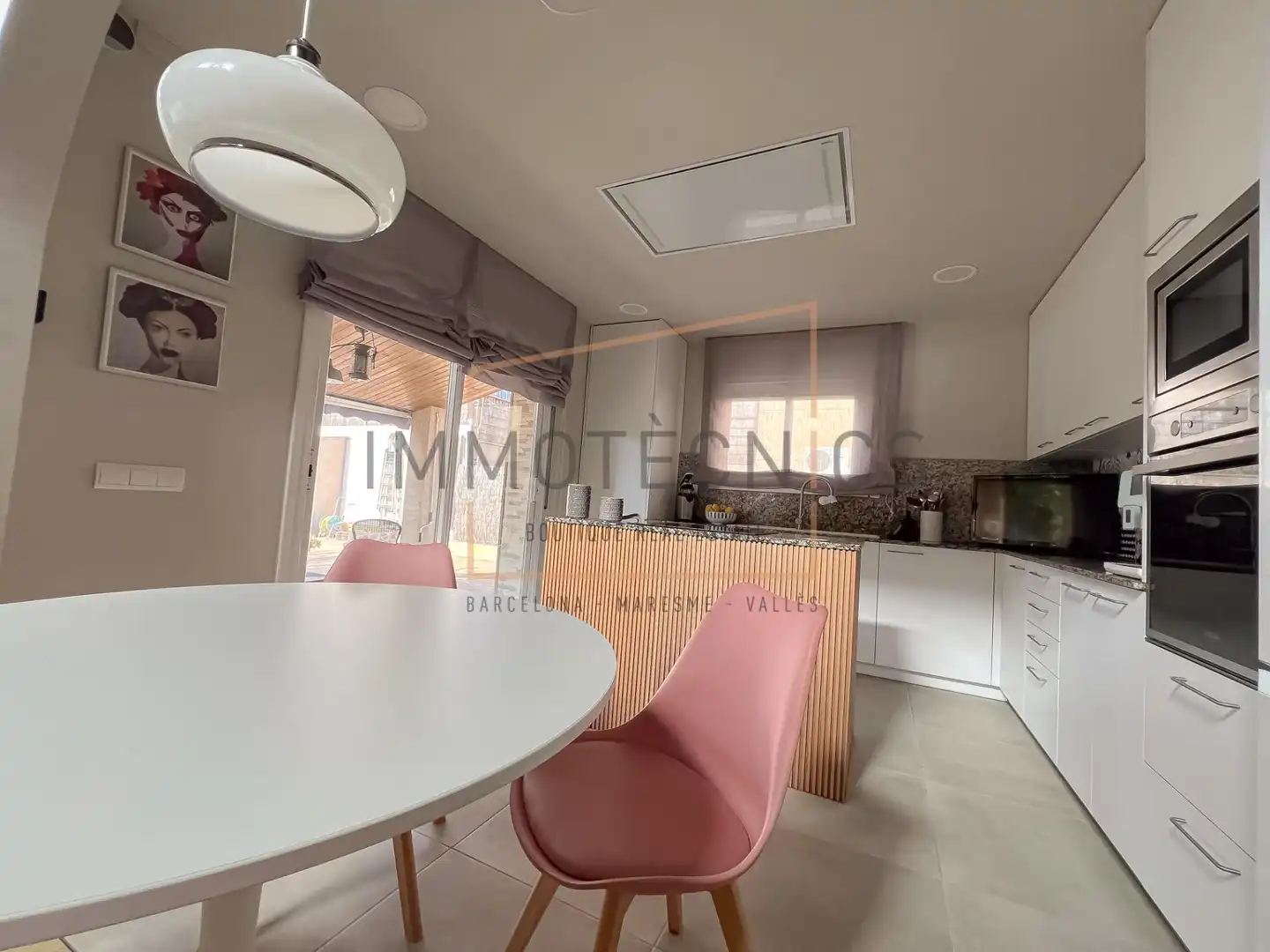 Cocina de Casa o chalet en venta en Lliçà d'Amunt con Aire acondicionado, Jardín privado y Terraza