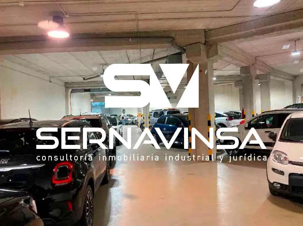 Parking de Nave industrial en venta en Granollers