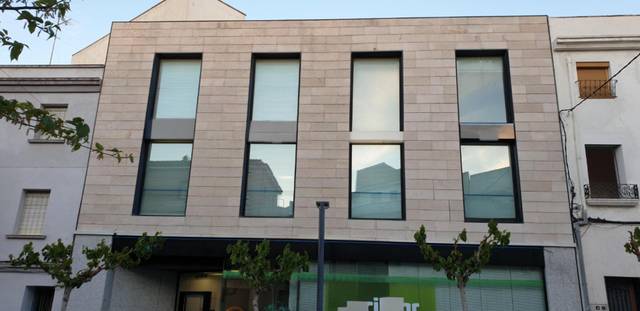 Local comercial en Venta en El Perelló