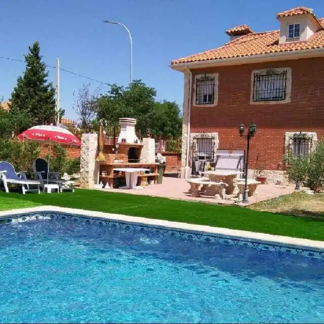 Houses for sale in Colmenar de Oreja