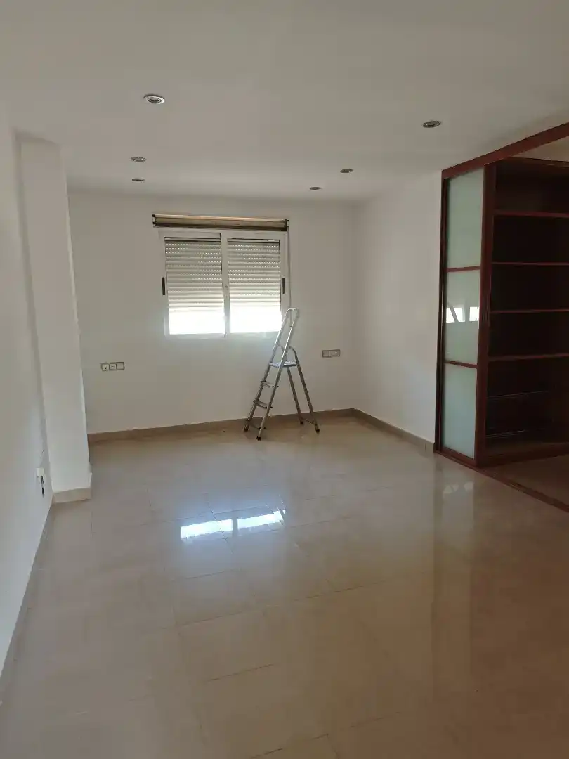 Dormitori de Casa o xalet en venda en  Murcia Capital amb Aire condicionat, Piscina i Balcó