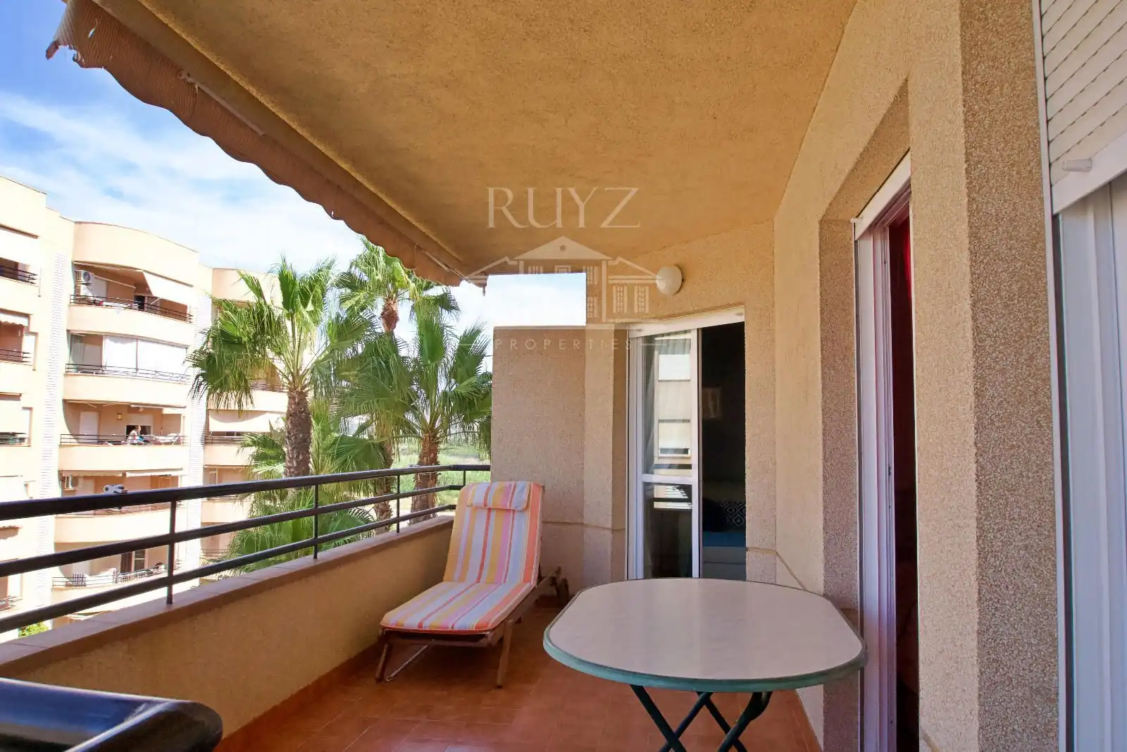 Terrasse von Wohnung zur Miete in Salobreña mit Terrasse, Möbliert und Waschmaschine