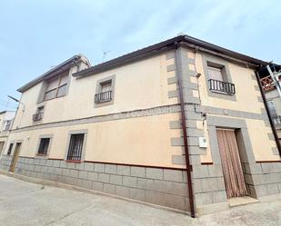 Exterior view of House or chalet for sale in Valdeverdeja