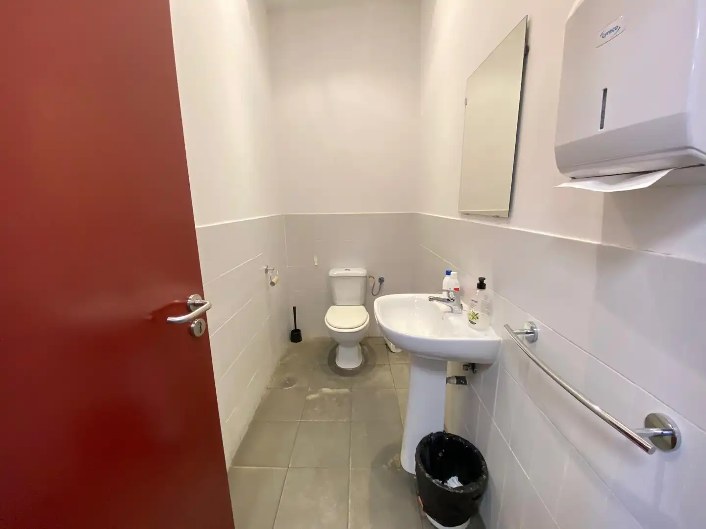 Badezimmer von Fabrikhallen zum Verkauf in Arroyomolinos (Madrid) mit Heizung