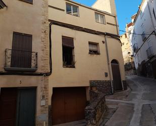 Vista exterior de Casa o xalet en venda en Margalef amb Traster