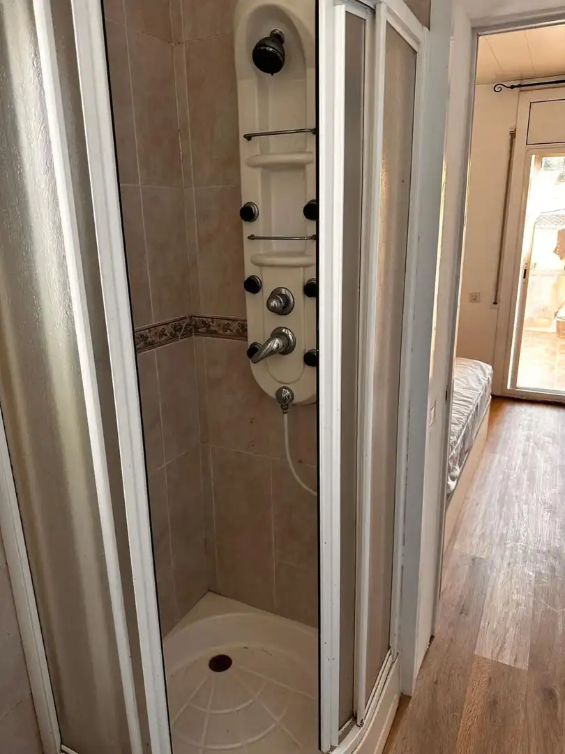 Bathroom of Apartments for rent in Can Rial