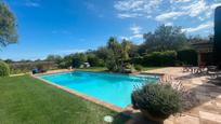 Piscina de Finca rústica en venda en Cruïlles, Monells I Sant Sadurní de L'Heura amb Aire condicionat, Calefacció i Jardí privat