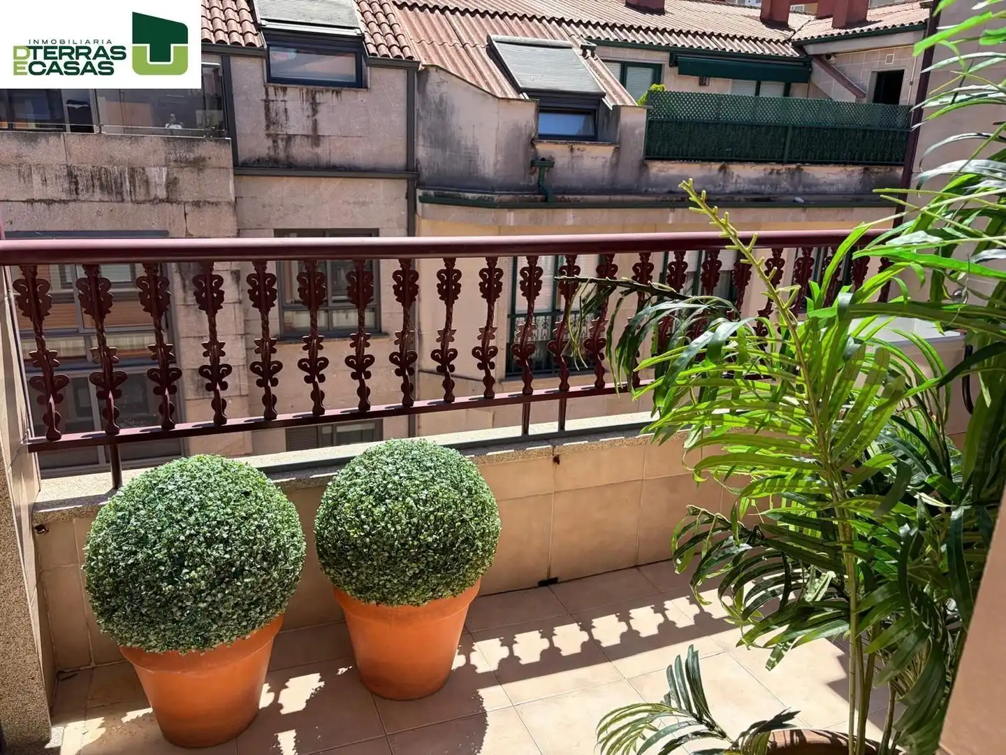 Terraza de Ático en venta en Pontevedra Capital  con Calefacción, Terraza y Trastero