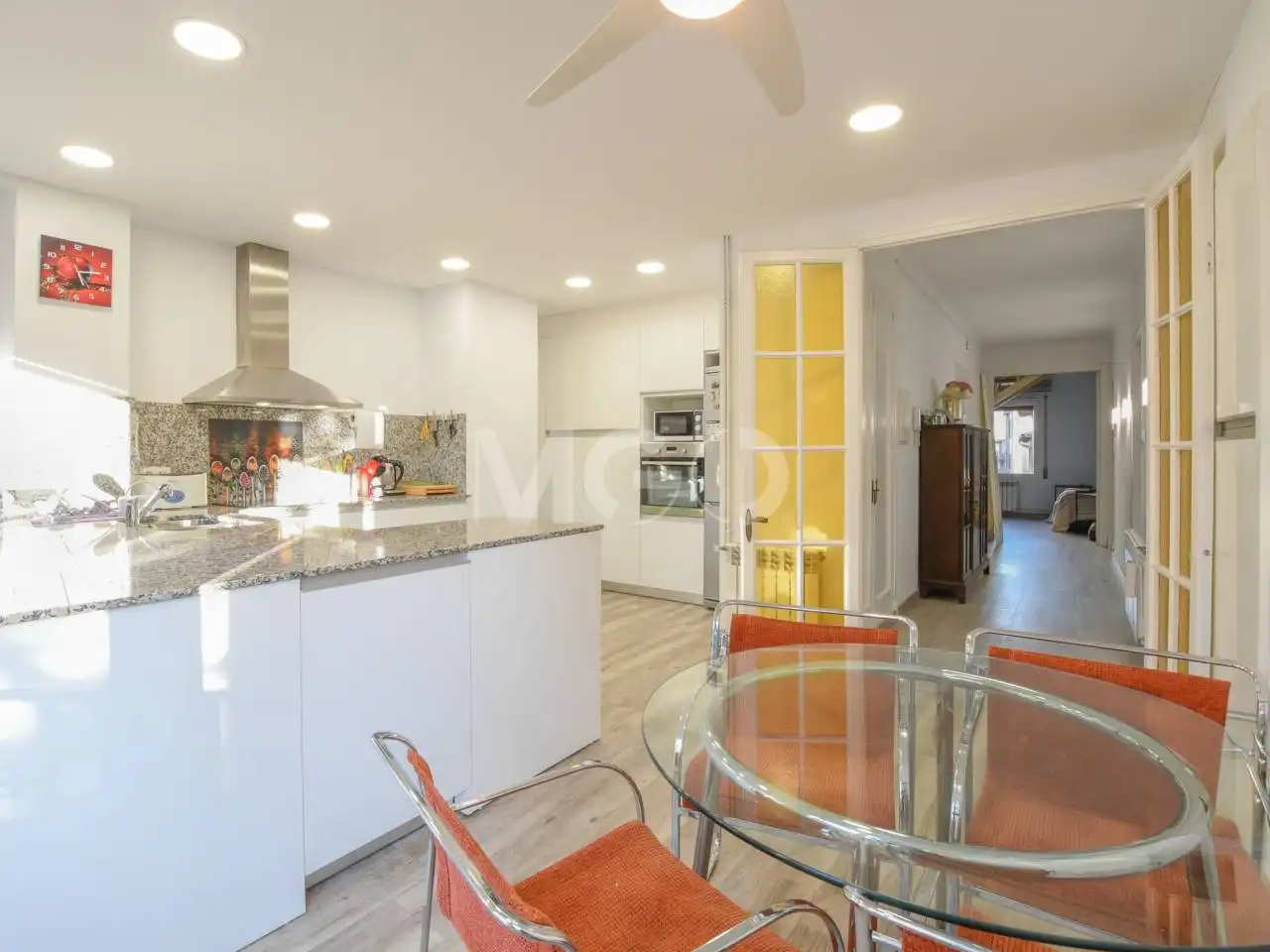Cocina de Dúplex en venta en Manlleu con Aire acondicionado, Calefacción y Parquet