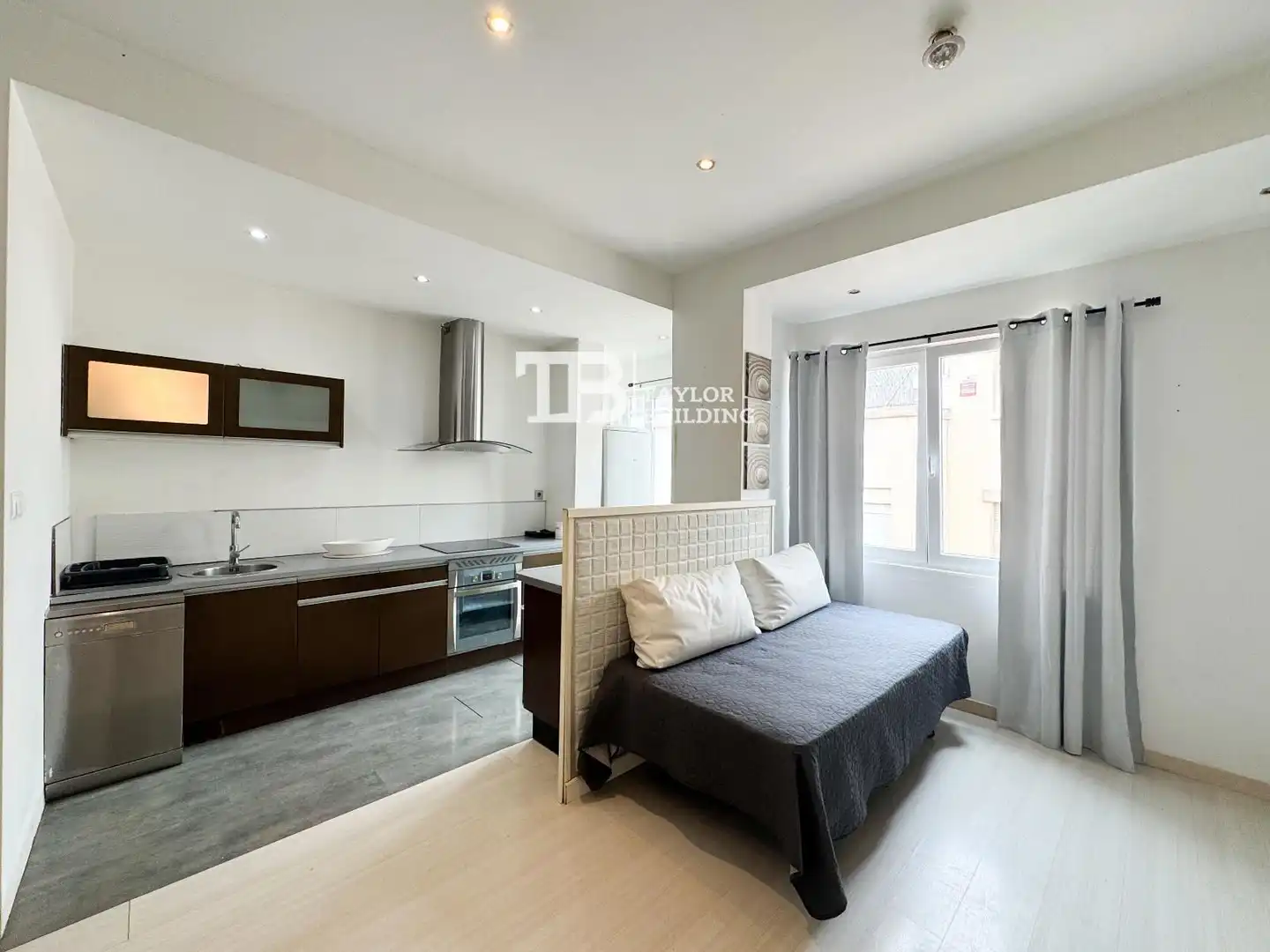 Bedroom of Flat for sale in  Palma de Mallorca  with Air Conditioner, Heating and Terrace