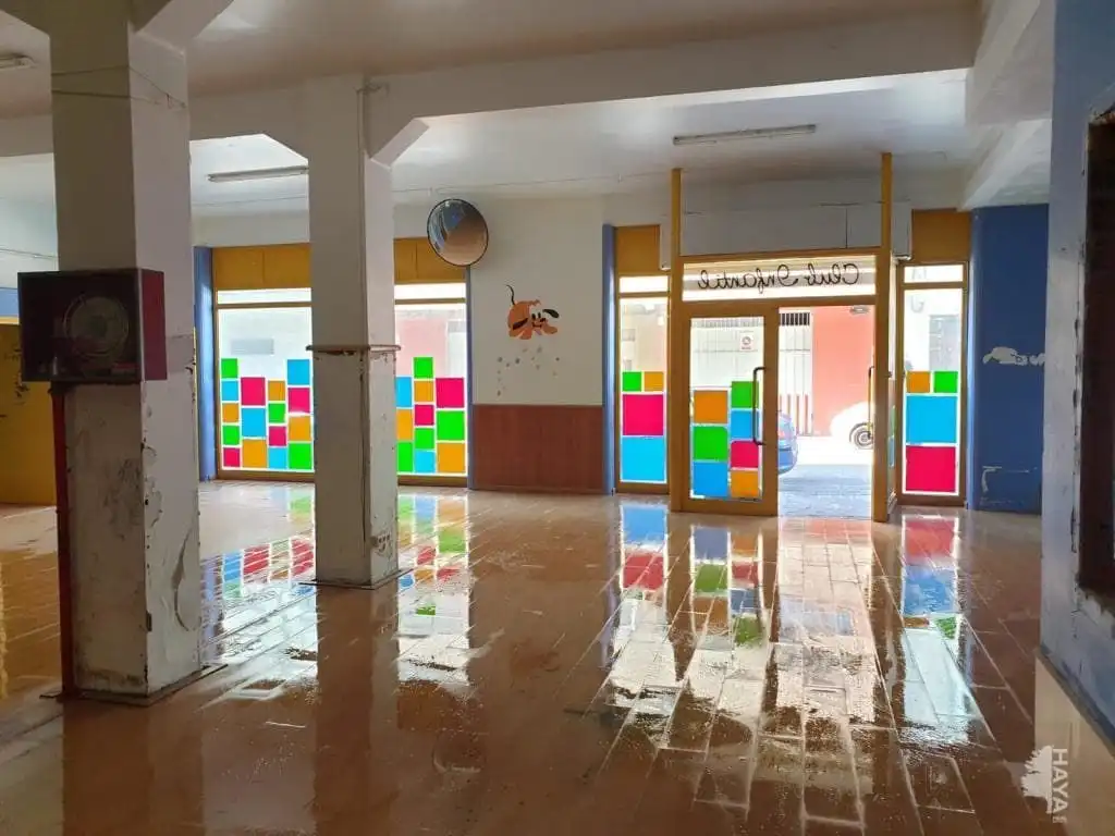 Local comercial en venta en Porta Nova, imagen 3