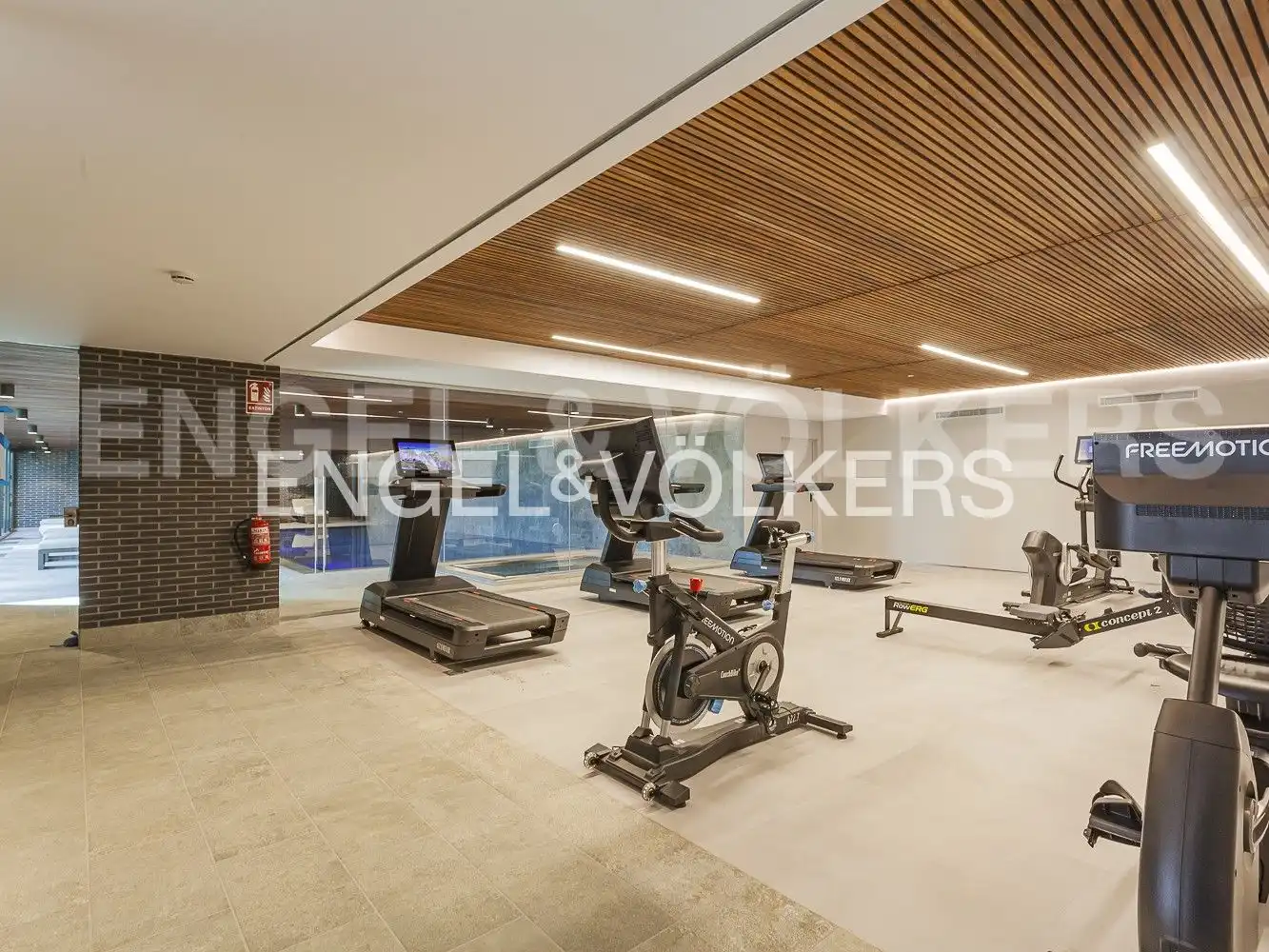 Ático en venta en Esplugues de Llobregat con Aire acondicionado, Calefacción y Terraza
