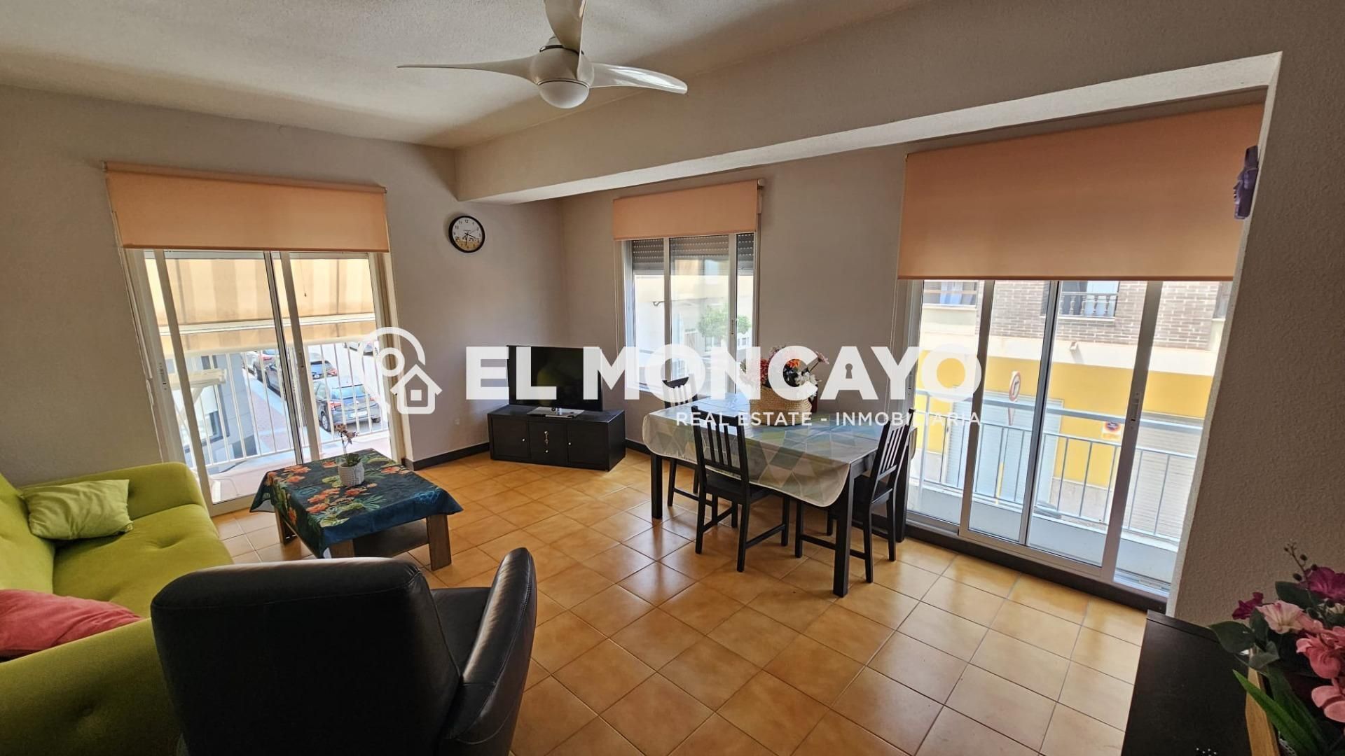 Living room of Apartment for sale in Guardamar del Segura  with Air Conditioner, Heating and Terrace